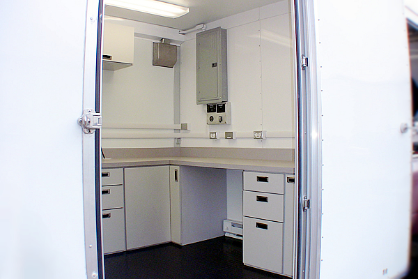 284-custom-cabinets-a