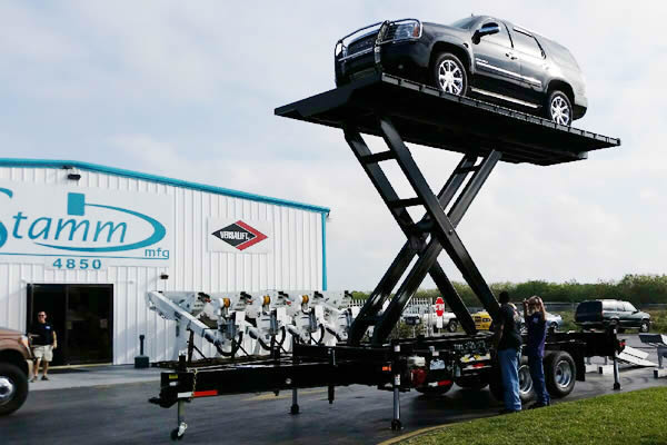 409_auto-high-lift-display-trailer-c