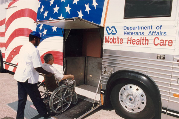 44-va-mobile-health-clinic-1d