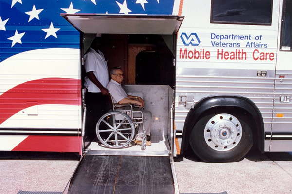 44-va-mobile-health-clinic-1e